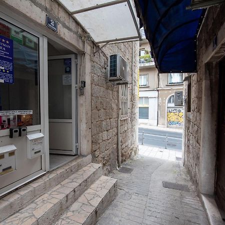 Apartment Dea Спліт Екстер'єр фото